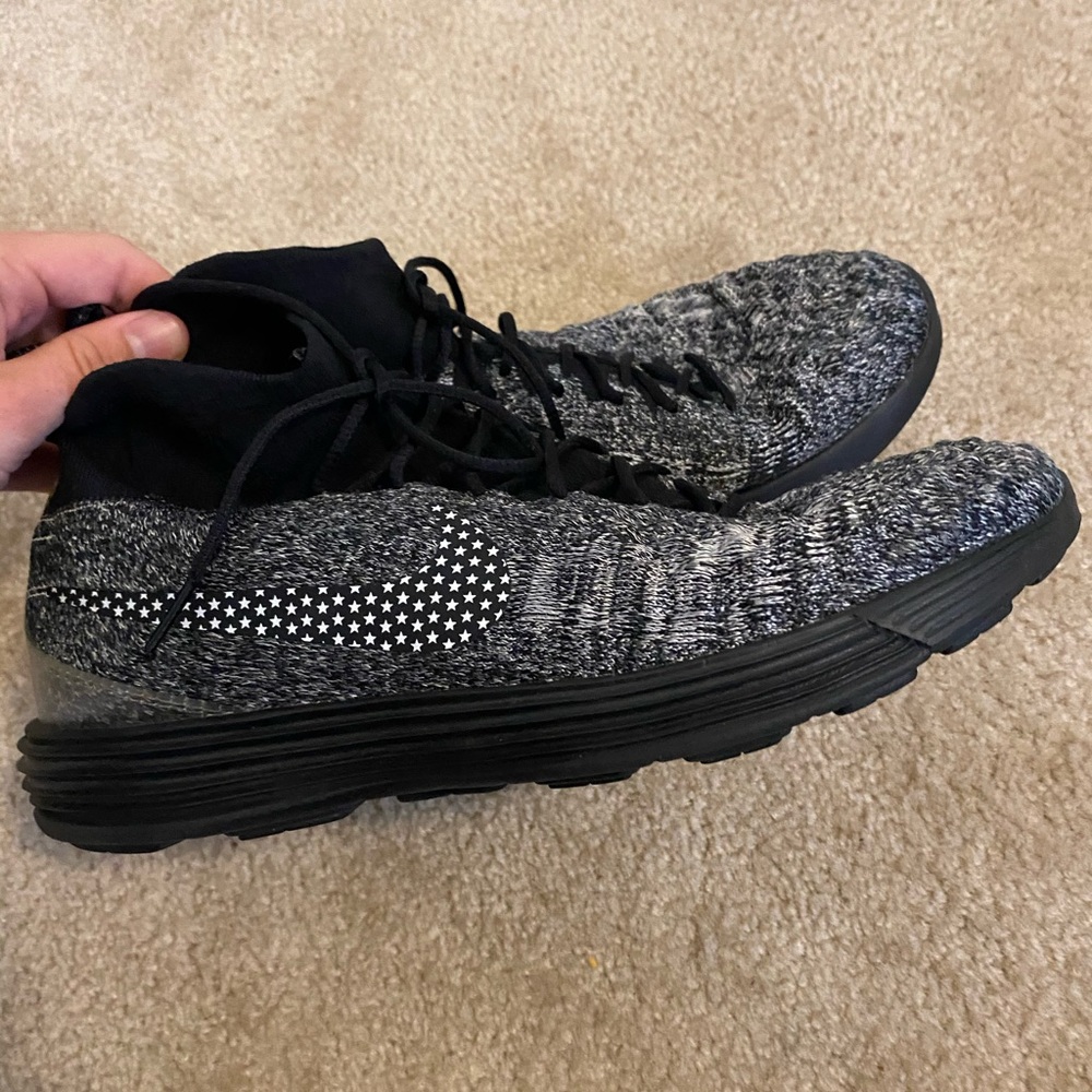 Nike Mens Lunar Magista II FK FC Flyknit 10.5